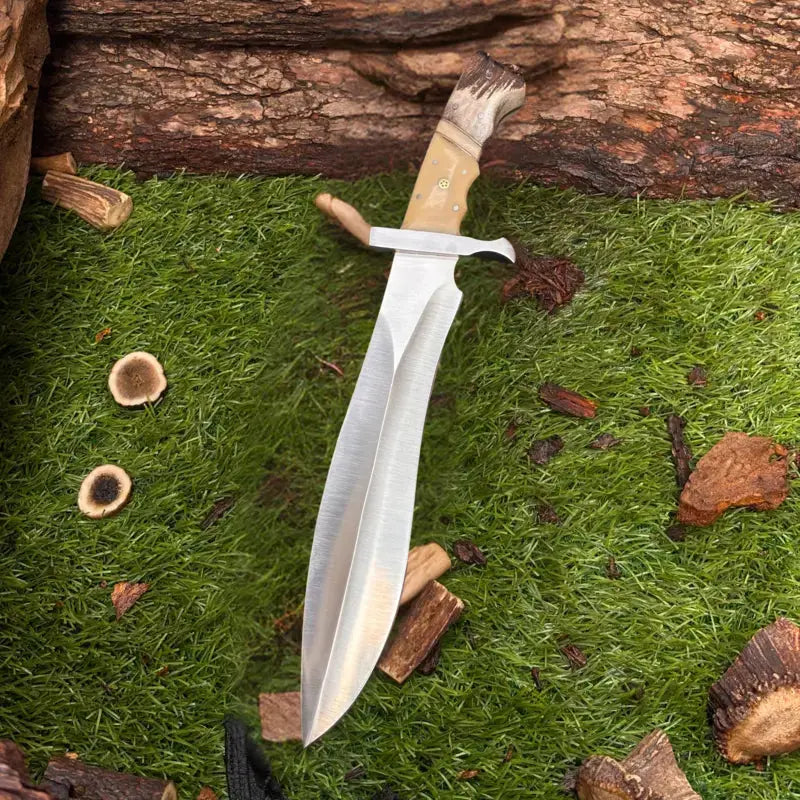 Handmade forged D2 Steel Hunting bowie Knife - crocodile dundee knife With Guard & Stag Horn Handle