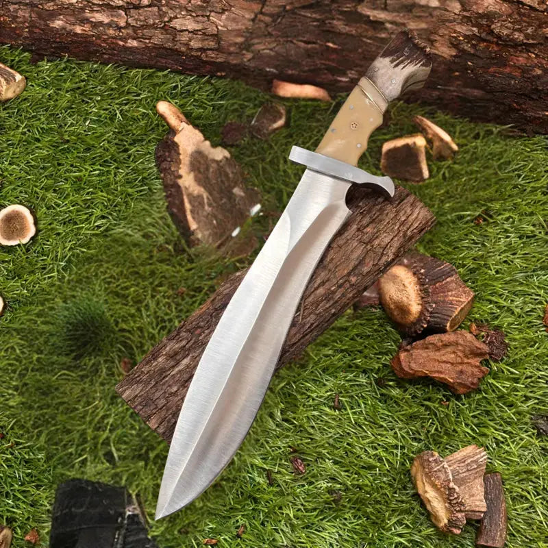 Handmade forged D2 Steel Hunting bowie Knife - crocodile dundee knife With Guard & Stag Horn Handle