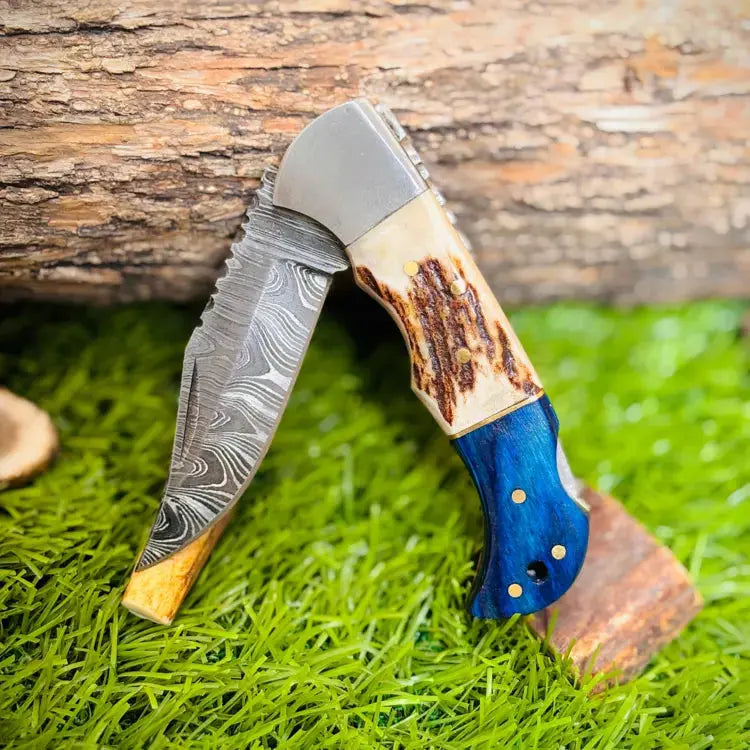 Custom Handmade Damascus Steel Folding Pocket Knife-Stag Horn Handle Hunt Craft Knives