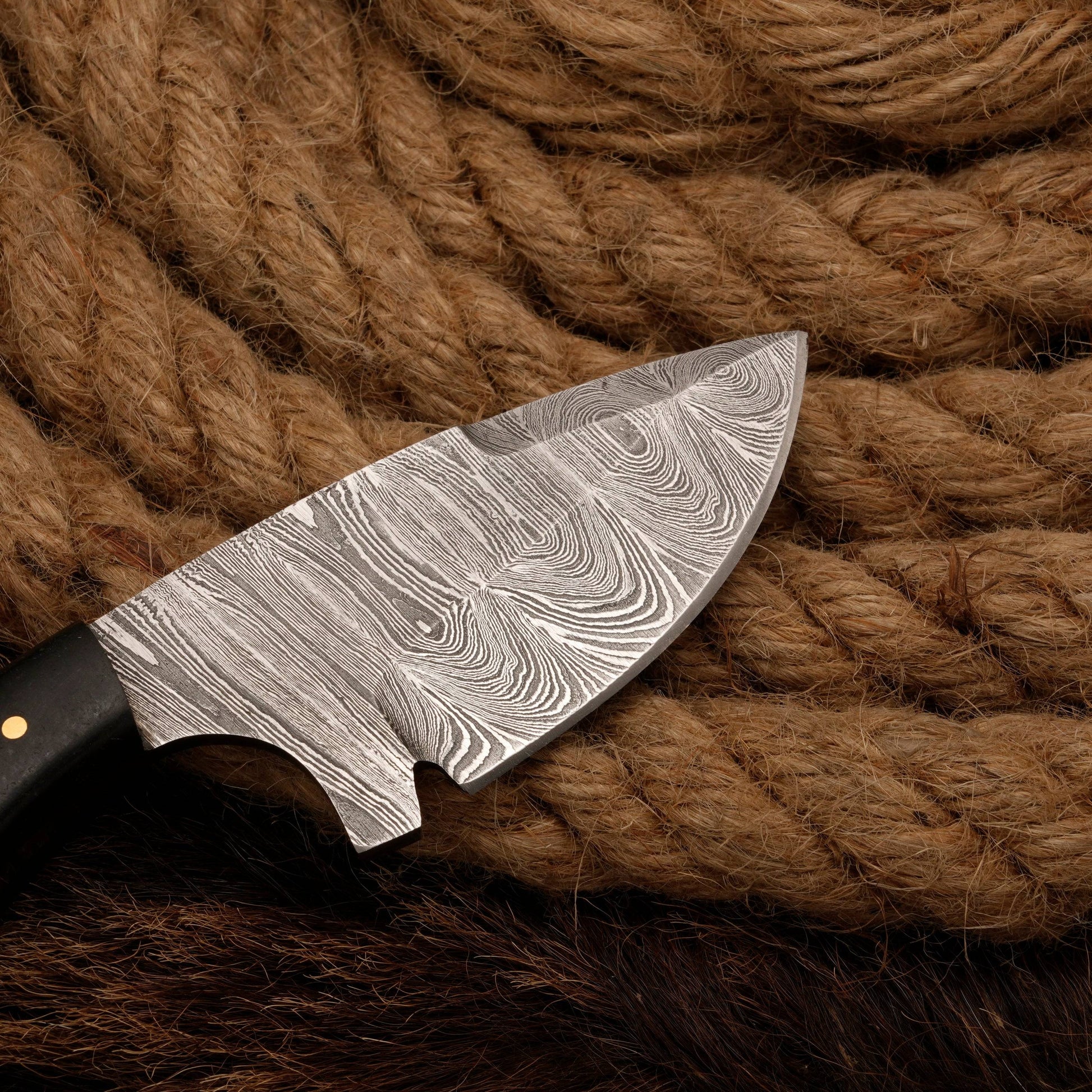 Damascus Steel Skinning Knife - Hunting knife with Micarta Handle