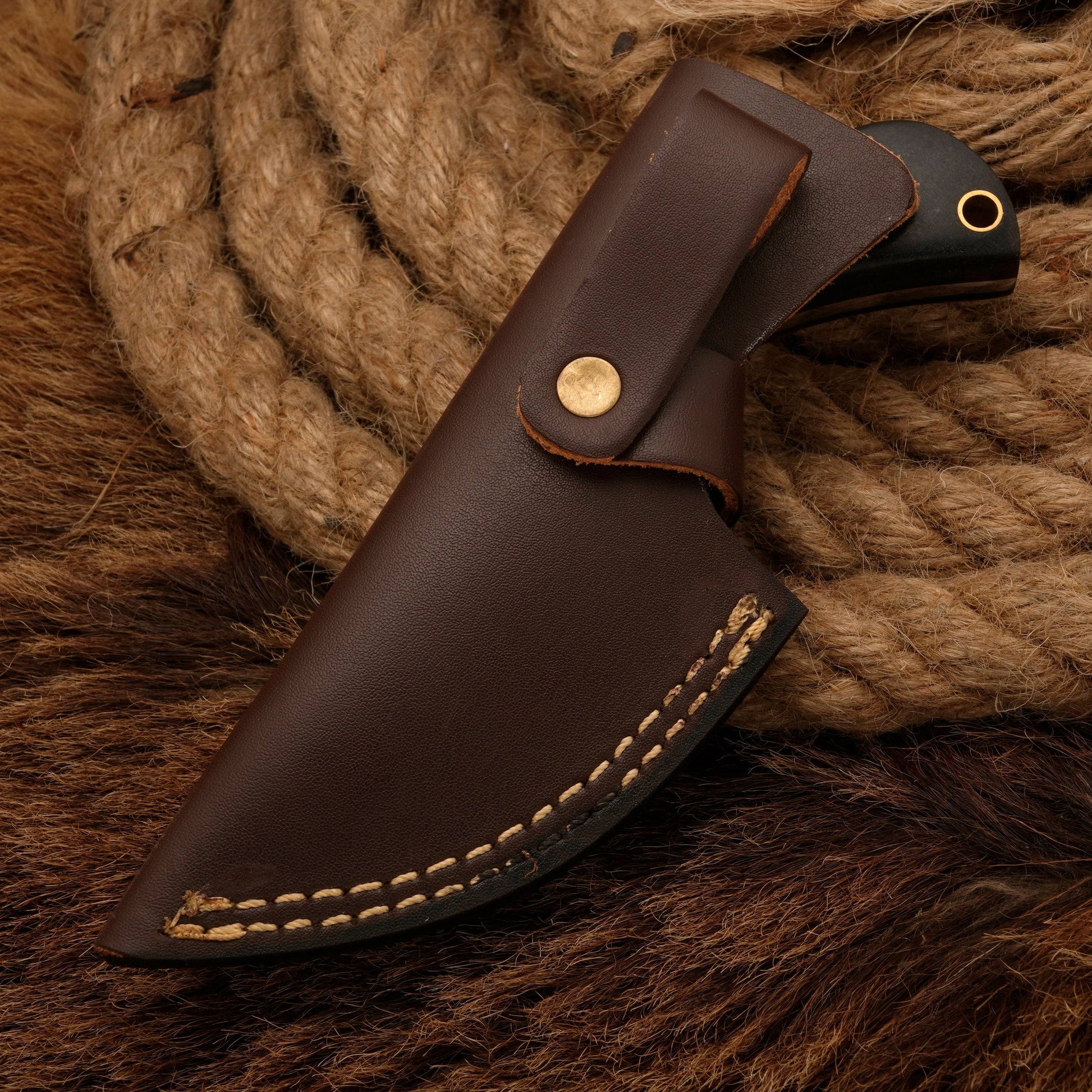 Damascus Steel Skinning Knife - Hunting knife with Micarta Handle