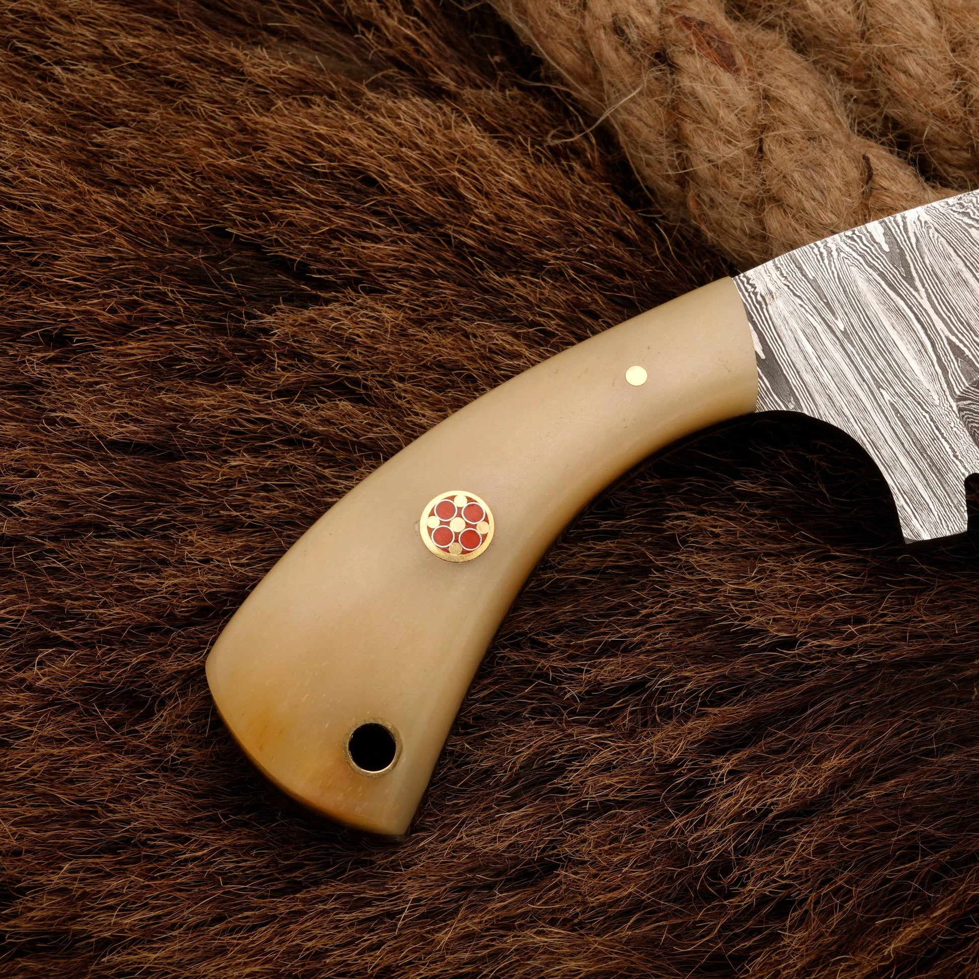 Handmade Damascus Steel Hunting Skinner Knife -Bone Handle - Full Tang - fixed blade