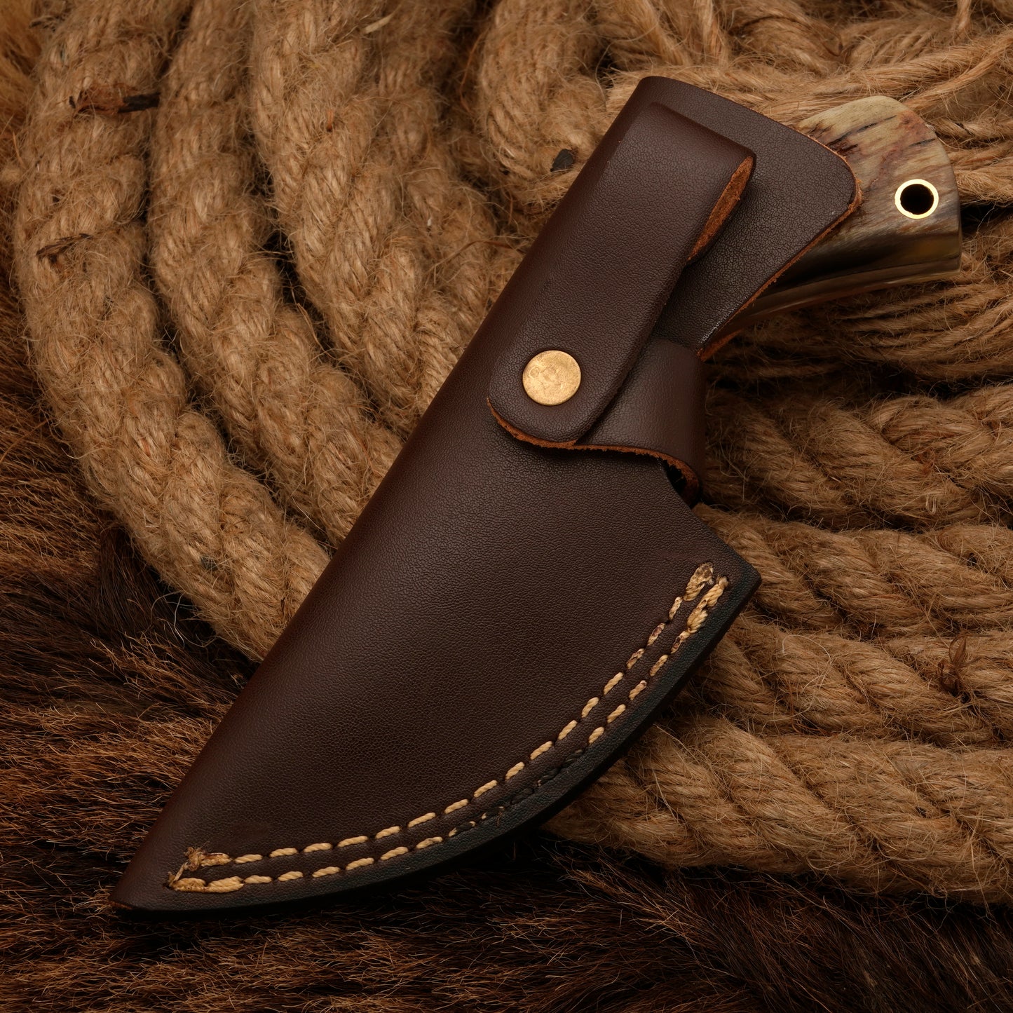 Handmade Damascus Steel Skinner Knife - Ram Horn Handle - Full Tang skinning knife - fixed blade knife