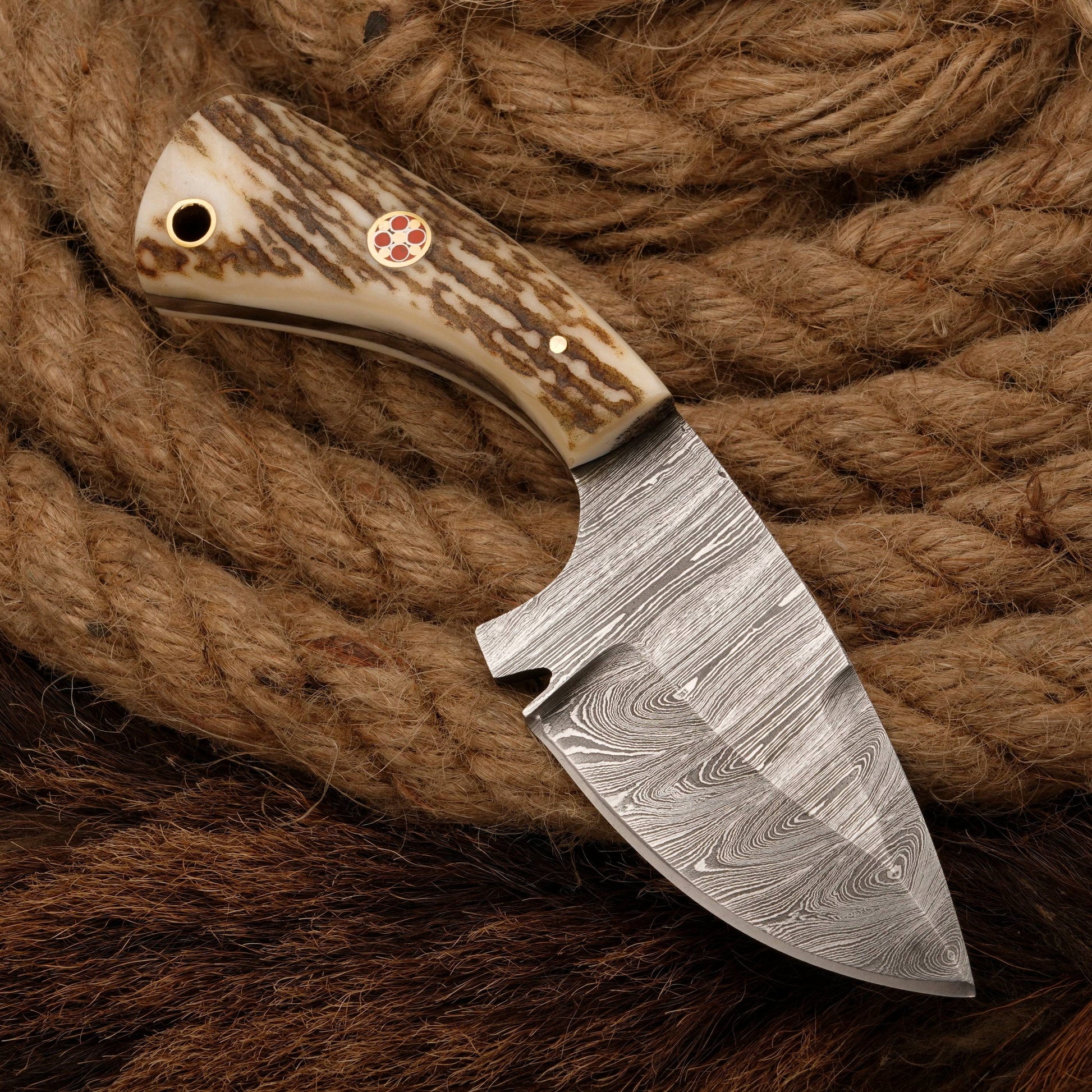 Damascus Steel Skinner hunter Knife - Stag Antler Handle - Full Tang - fixed blade hunting knife