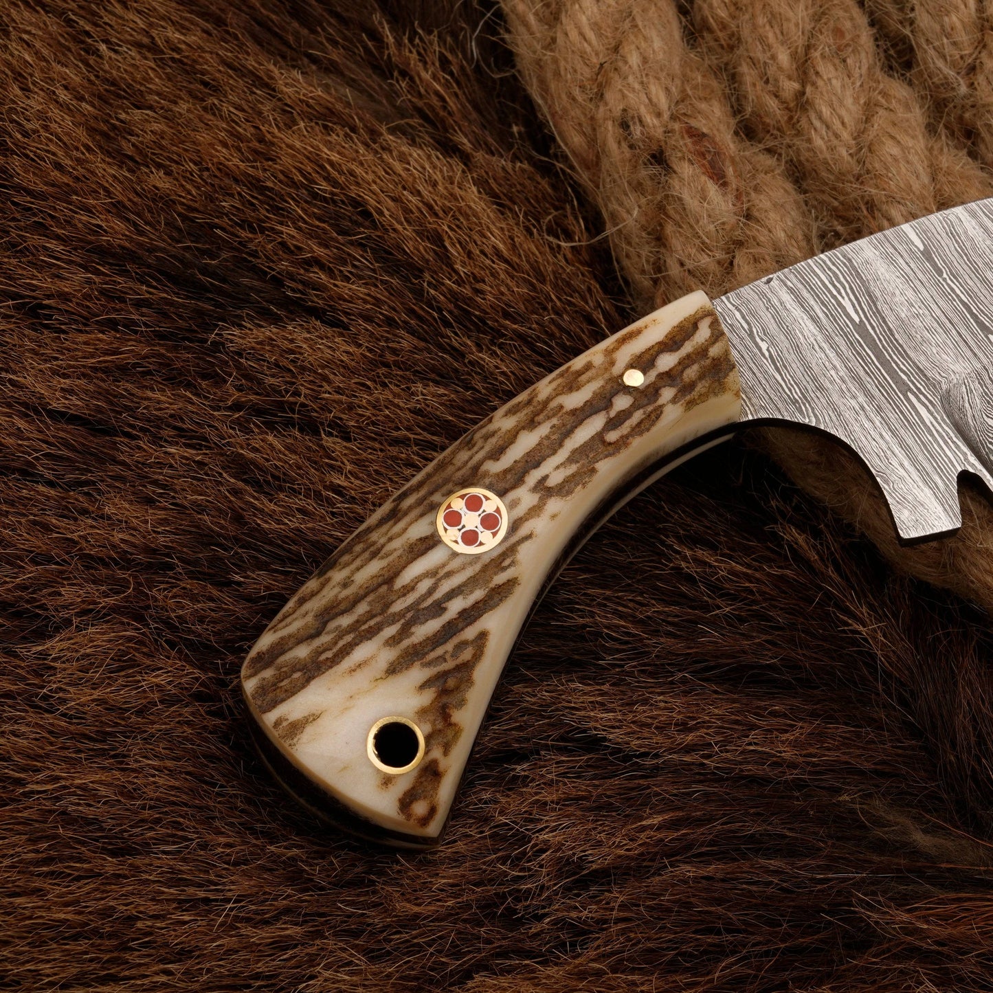 Damascus Steel Skinner hunter Knife - Stag Antler Handle - Full Tang - fixed blade hunting knife