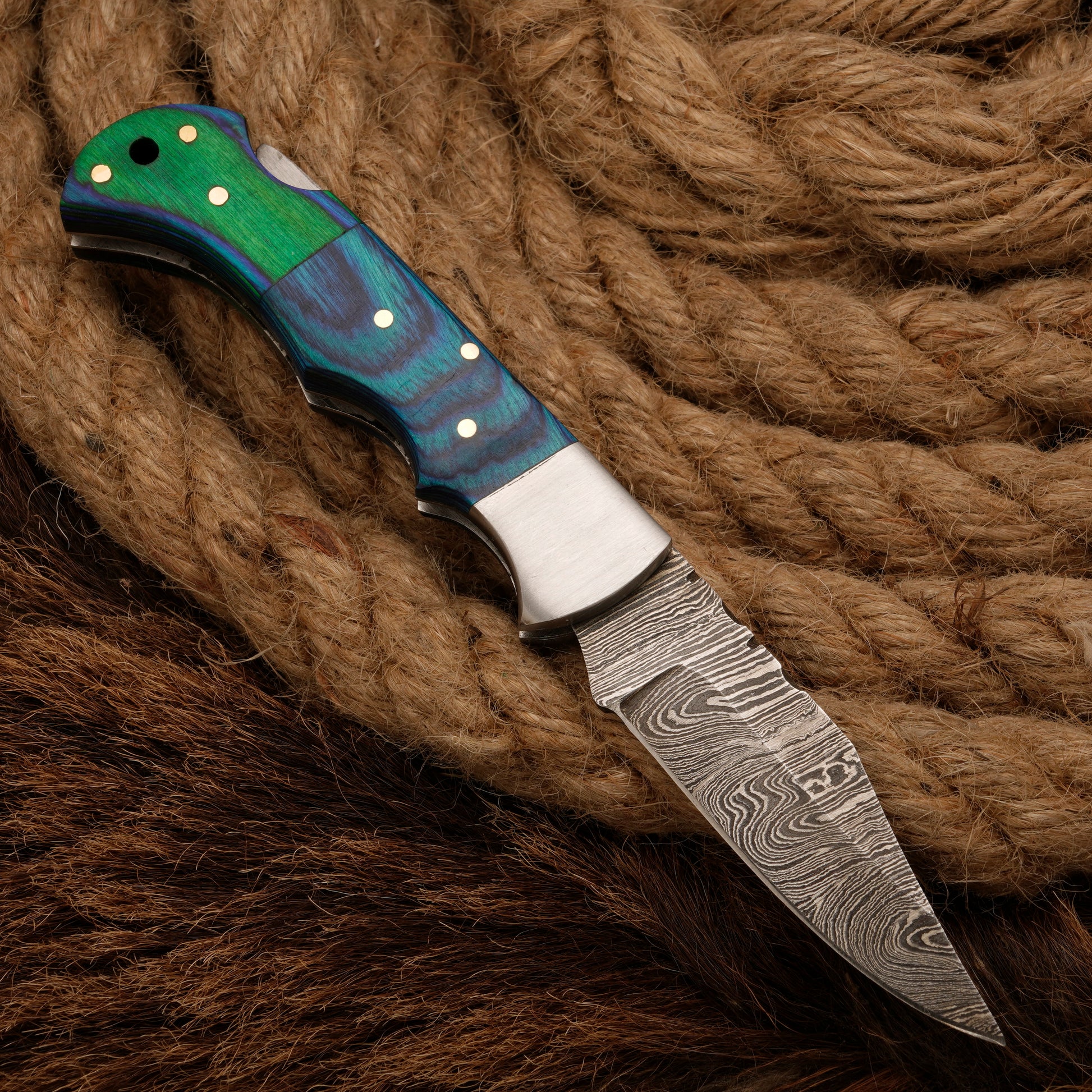 Handmade forged damascus Steel Hunting Pocket Knife-Camping Folding Blade With Pakka Wood Handle