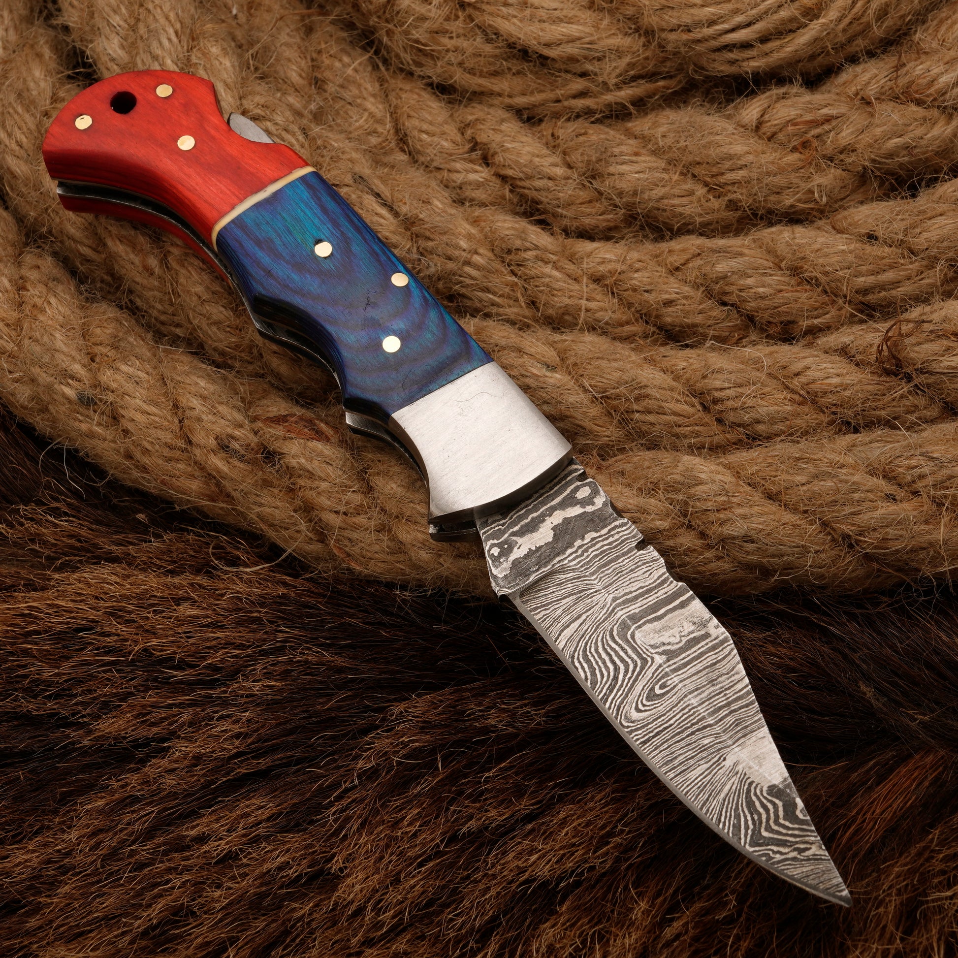 Handmade Damascus Steel Hunting Pocket Knife With Pakka Wood Handle