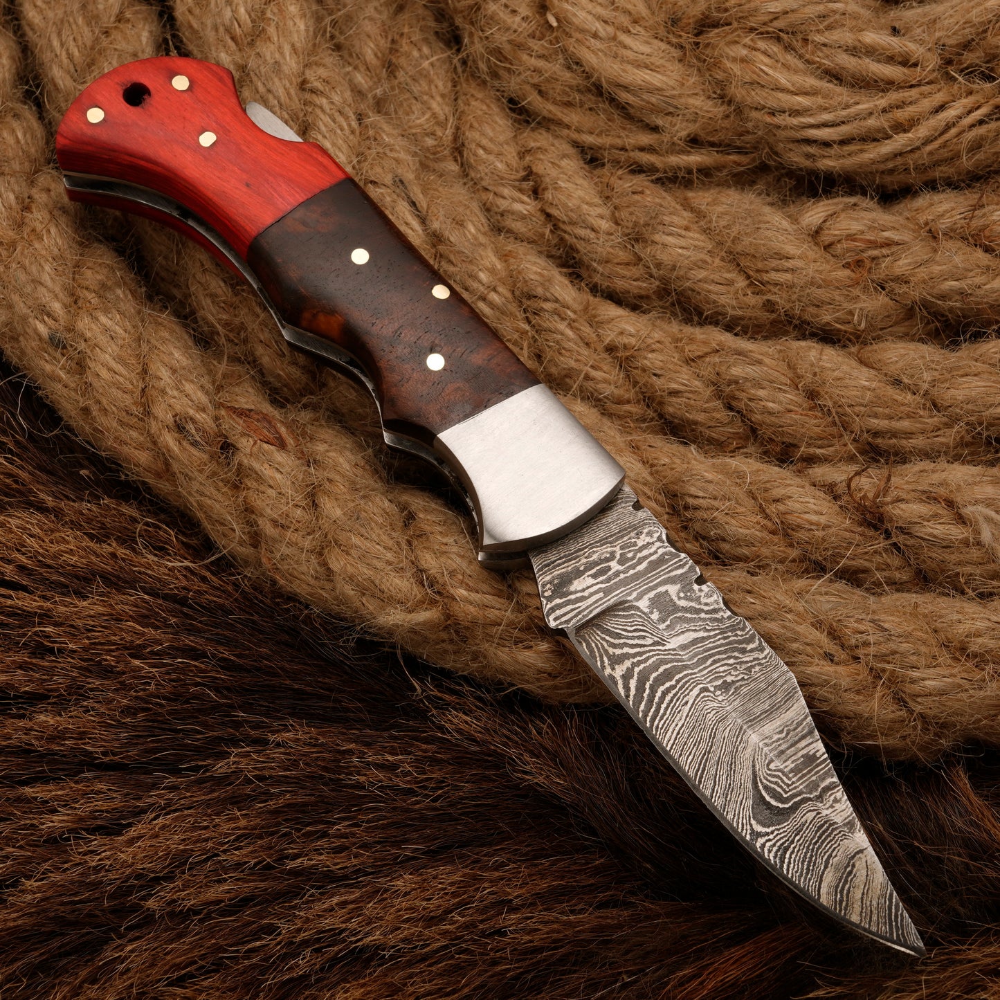 Handmade Damascus Steel Hunting Pocket Knife - Camping Folding Blade with Pakka & Rose Wood Handle