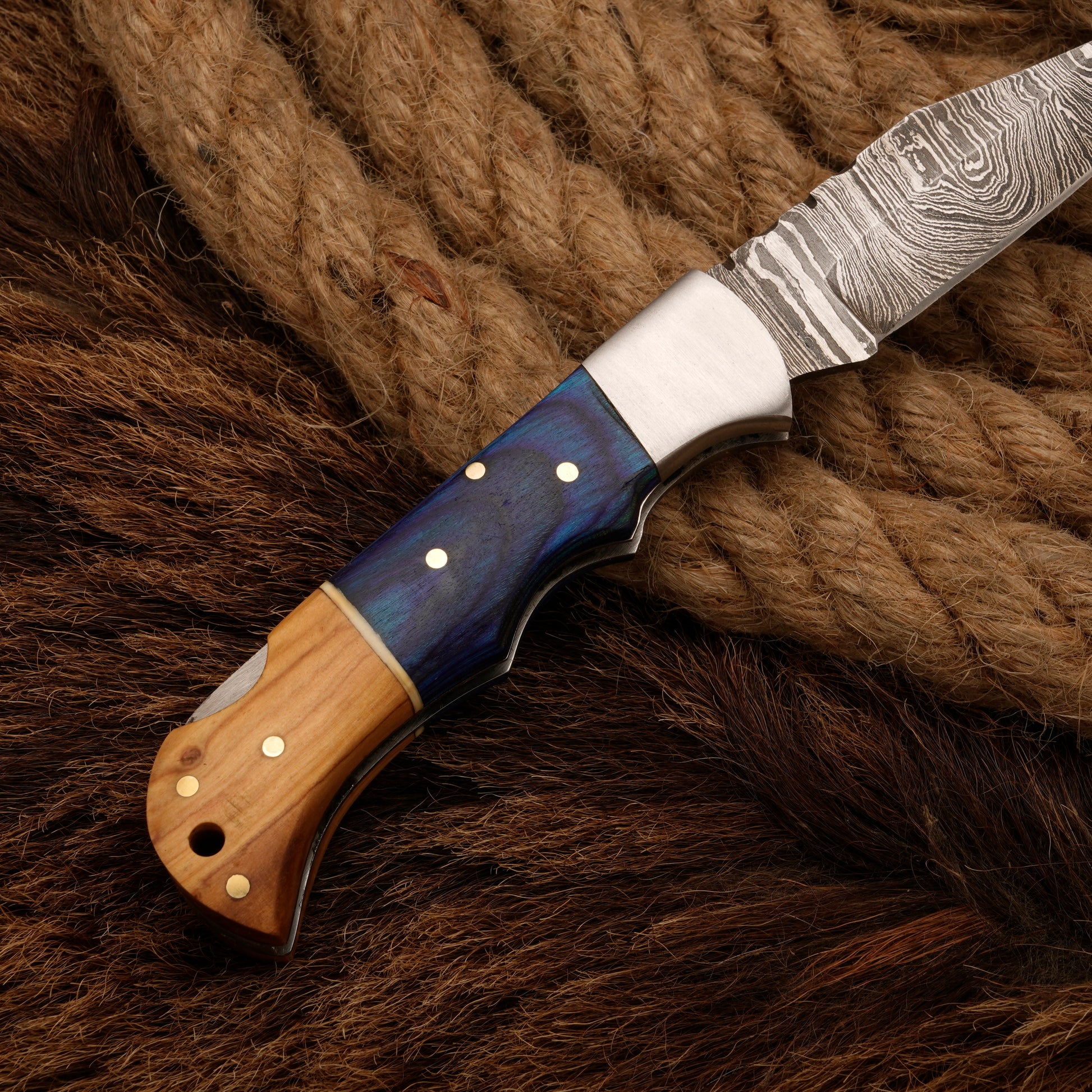 Damascus Steel Folding Pocket Knife - Folding knife with Pakka Wood