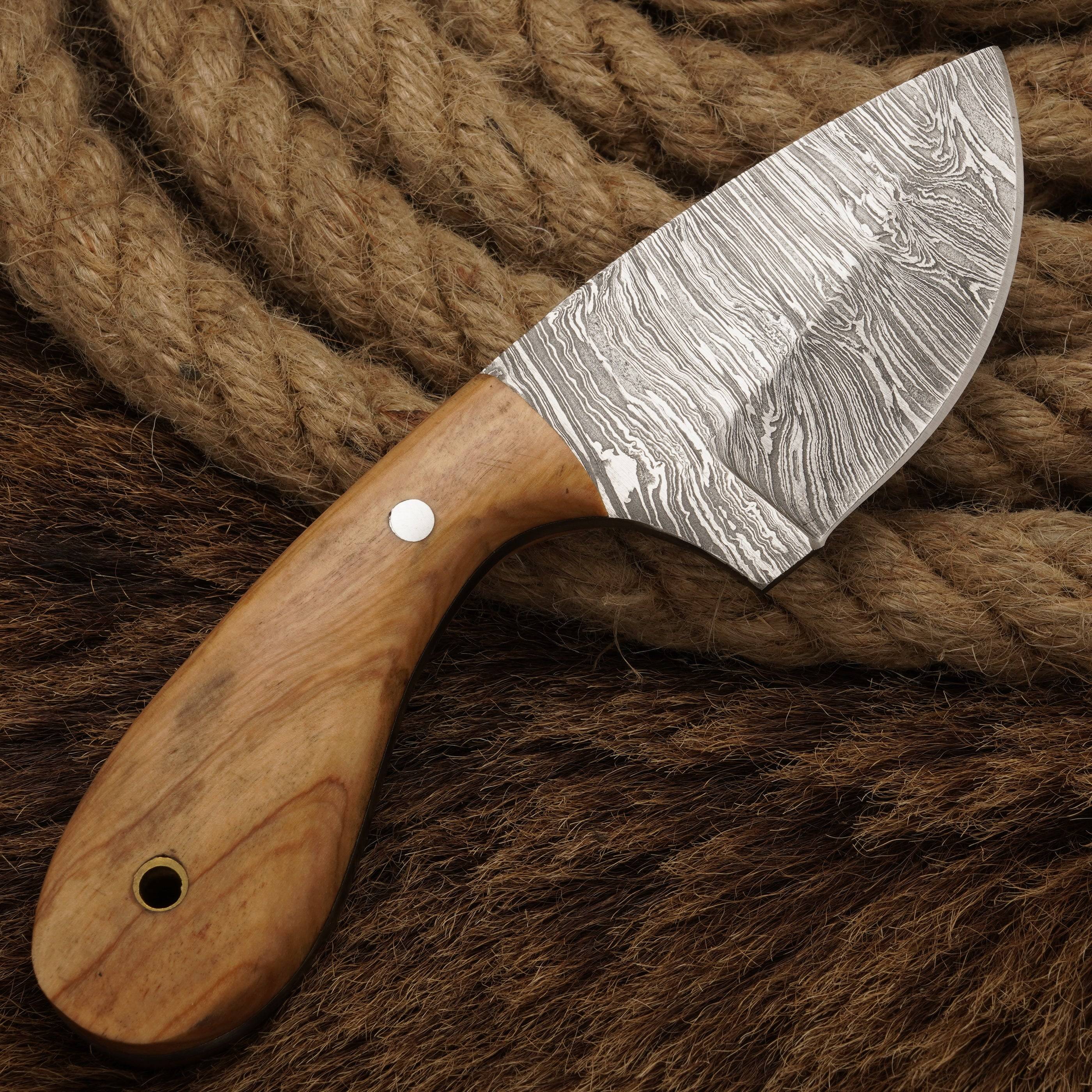Deer Skinning Knife-Hand forged Damascus Steel skinner knife full tang