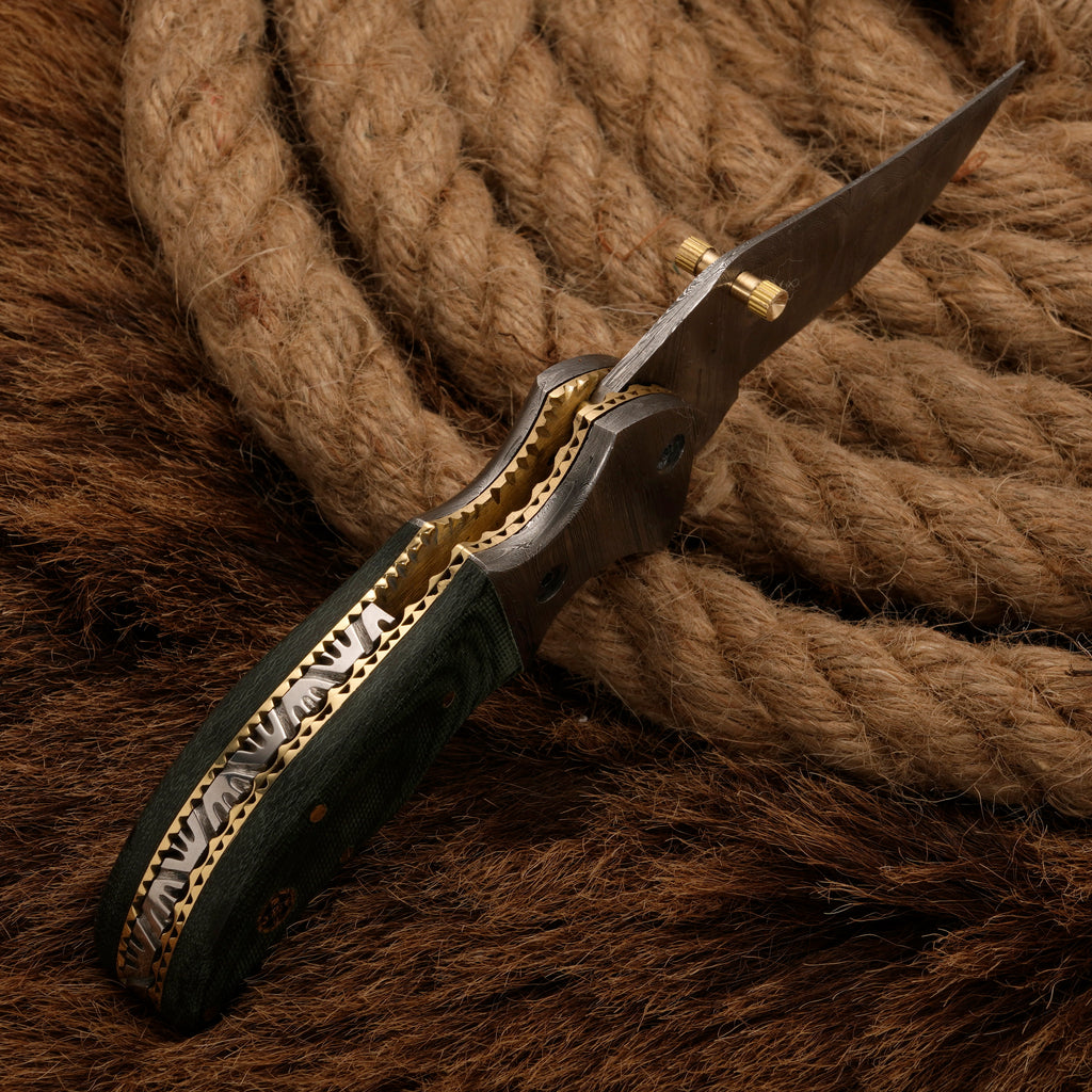 Handmade Forged Damascus Pocket Knife | Folding knife Damascus Bolster