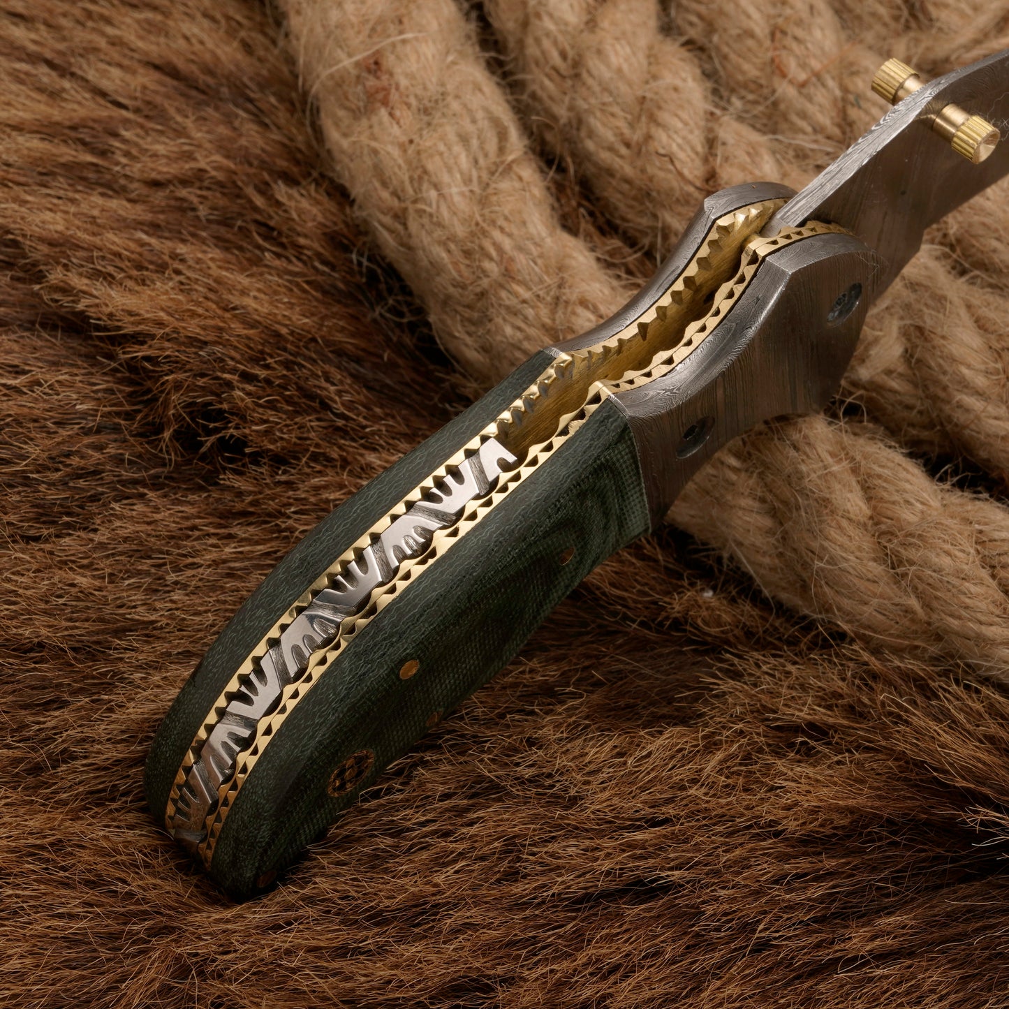 Handmade Forged Damascus Pocket Knife | Folding knife Damascus Bolster