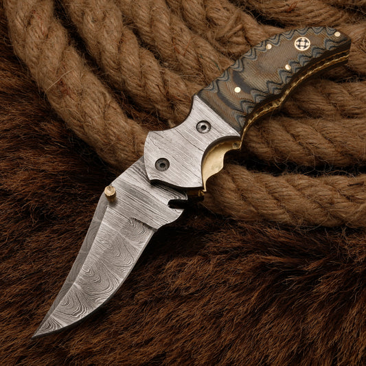 Handmade Damascus Steel Hunting Pocket Knife - Camping Knife with Damascus Steel Bolster