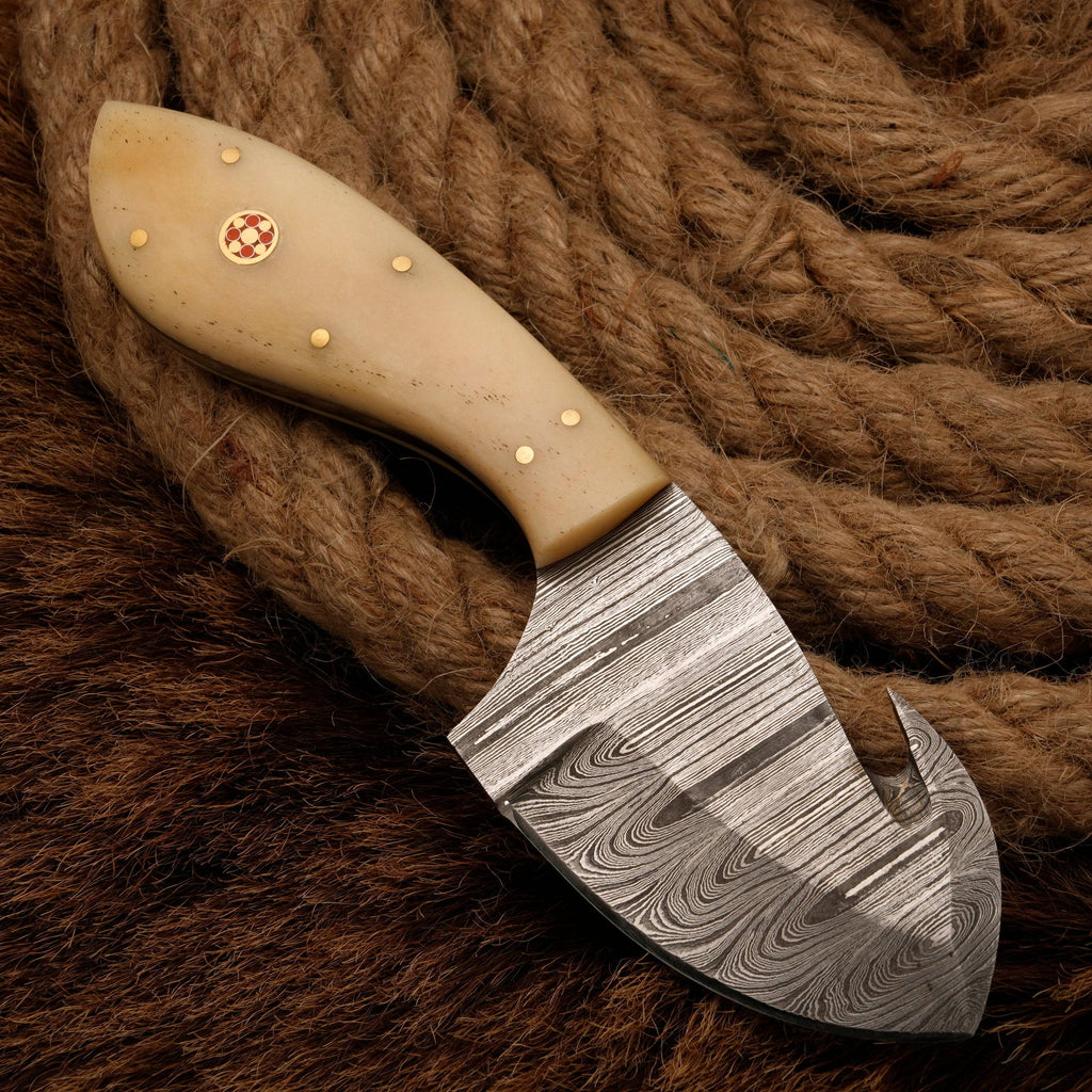 Handmade forged Damascus steel gut hook Skinning Knife | Skinner knife