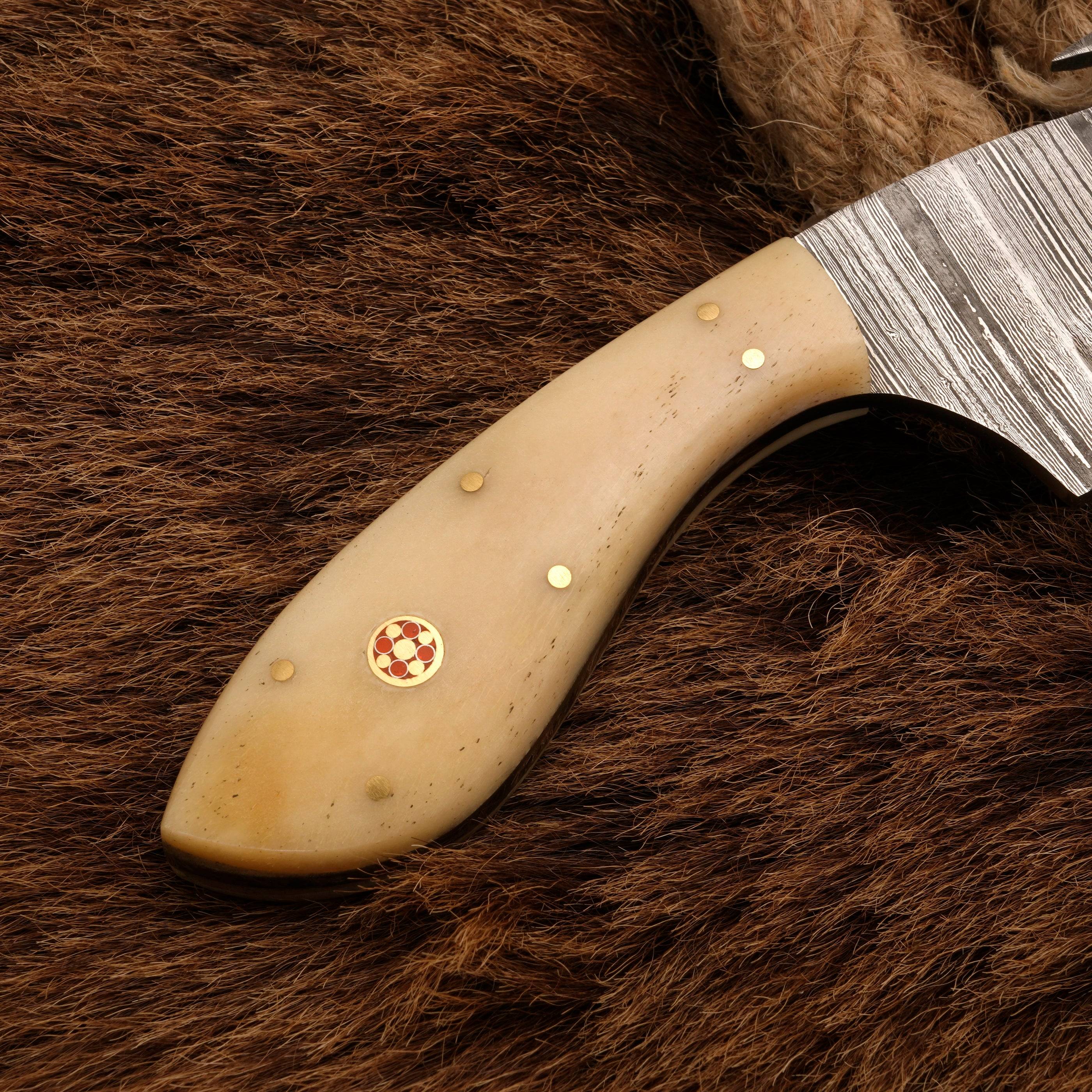 Handmade forged Damascus steel gut hook Skinning Knife | Skinner knife