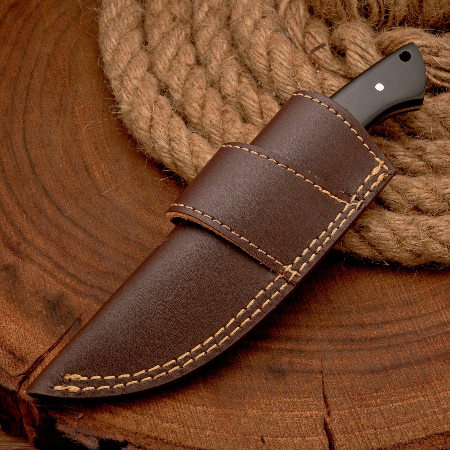 Full Tang Hand Forged Fixed Blade Damascus Steel Hunting Knife with Leather Sheath - Stag Antler handle
