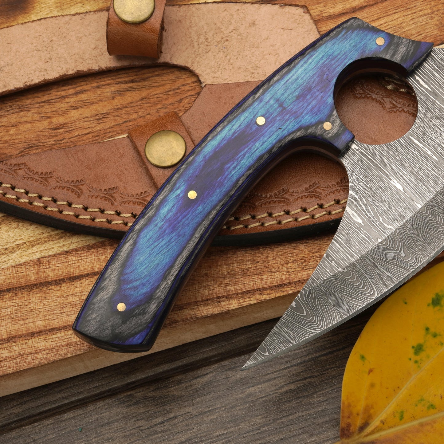 Handmade Forged Damascus Steel Ulu Knife - Stag Antler & Pakkawood Handle