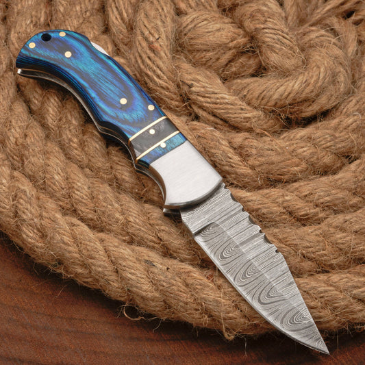 Handmade Damascus Steel Hunting Pocket Knife Camping Folding Blade With Wood Handle