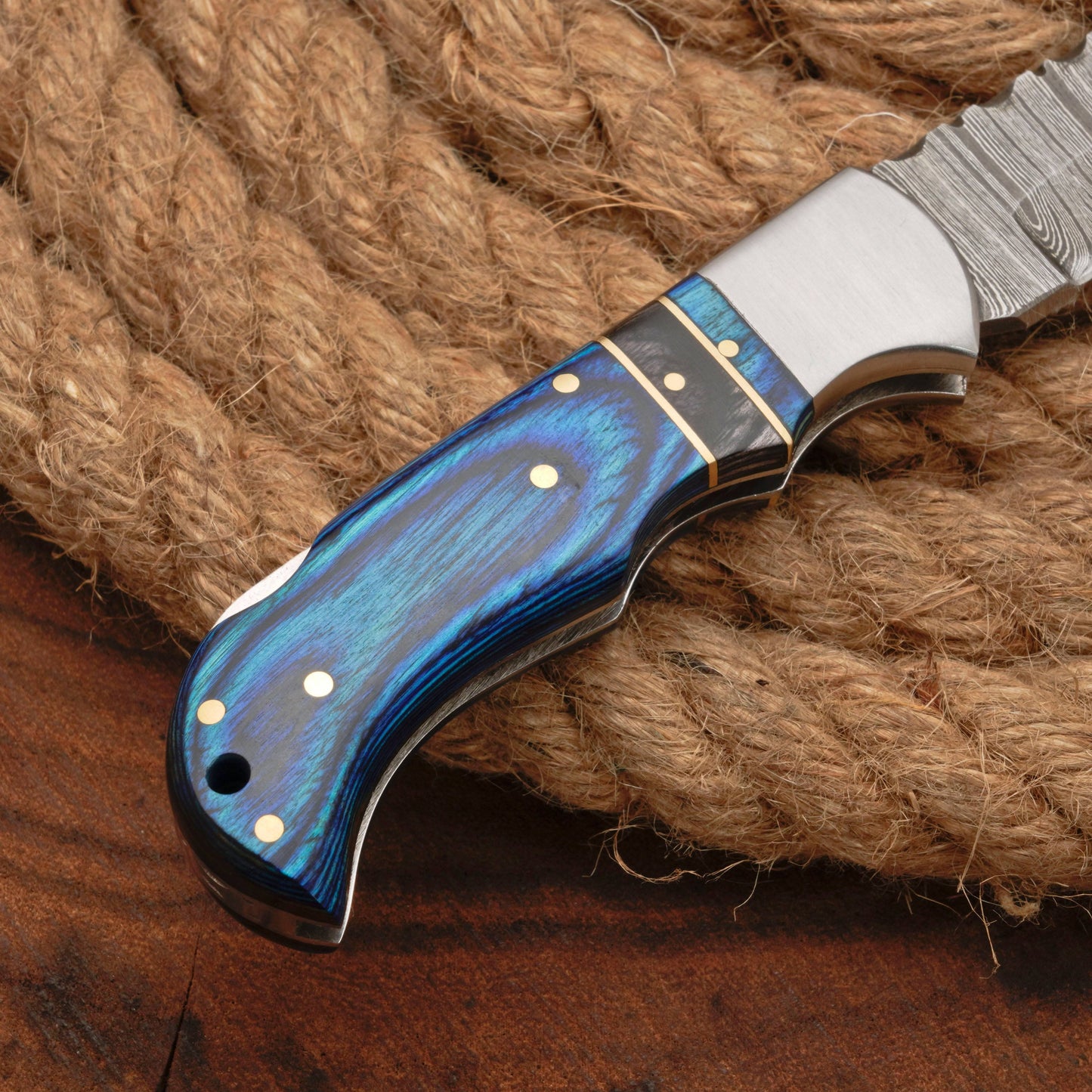 Handmade Damascus Steel Hunting Pocket Knife Camping Folding Blade With Wood Handle