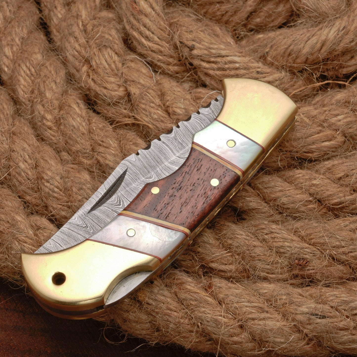 Handmade Damascus Steel Hunting Folding Pocket Knife - Brass Bolster - Pearl & Wood Handle