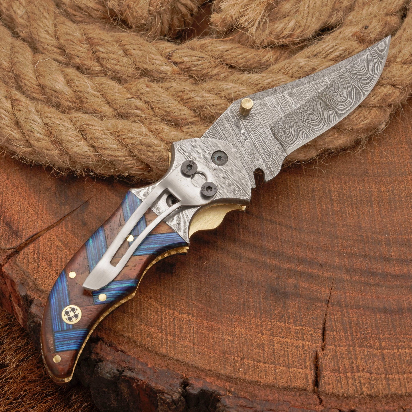 Hand Forged Damascus Steel Hunting Pocket Knife-Camping Folding Blade With Pocket Clip