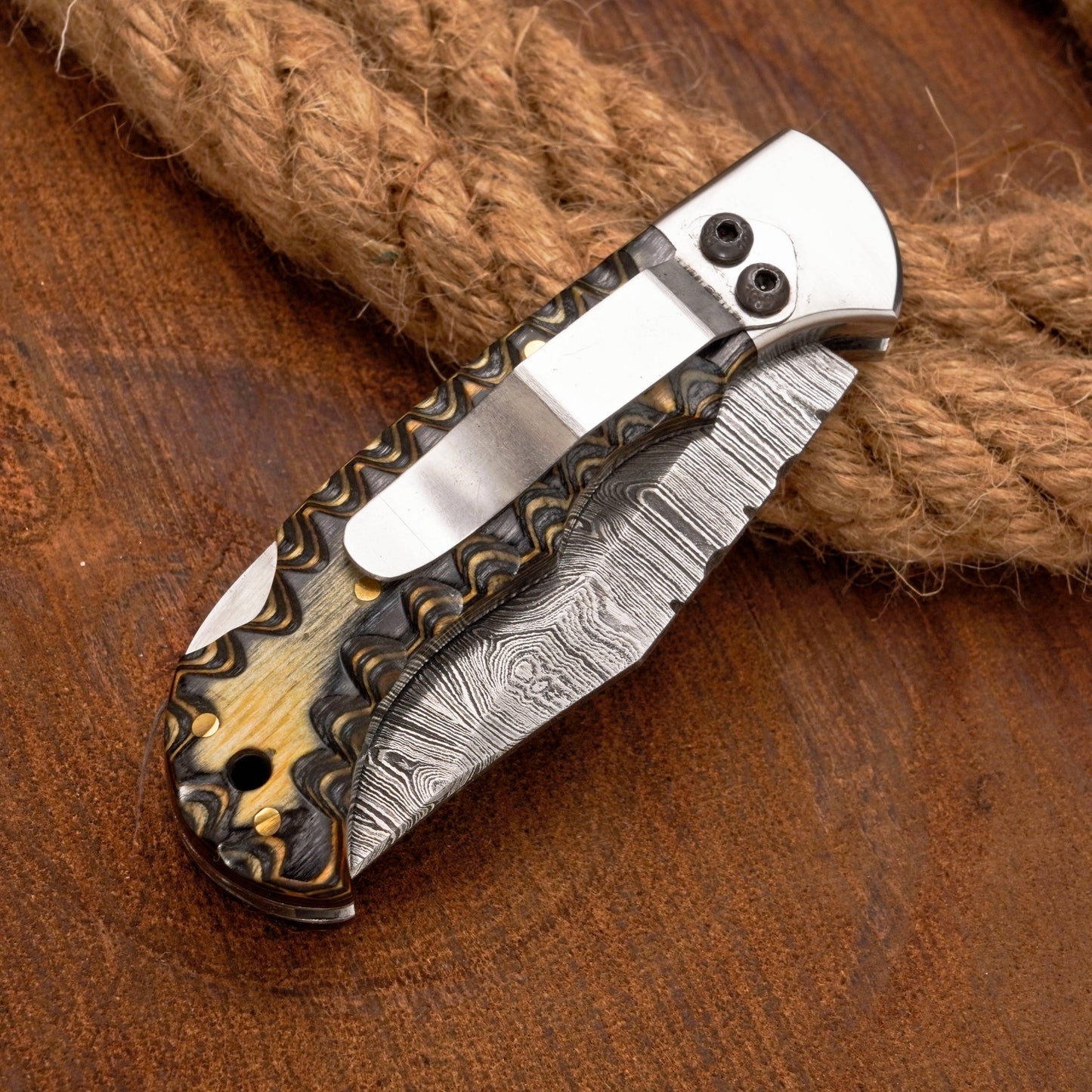 7" Handmade Damascus Hunting Pocket Knife with Clip—Folding Camping Blade