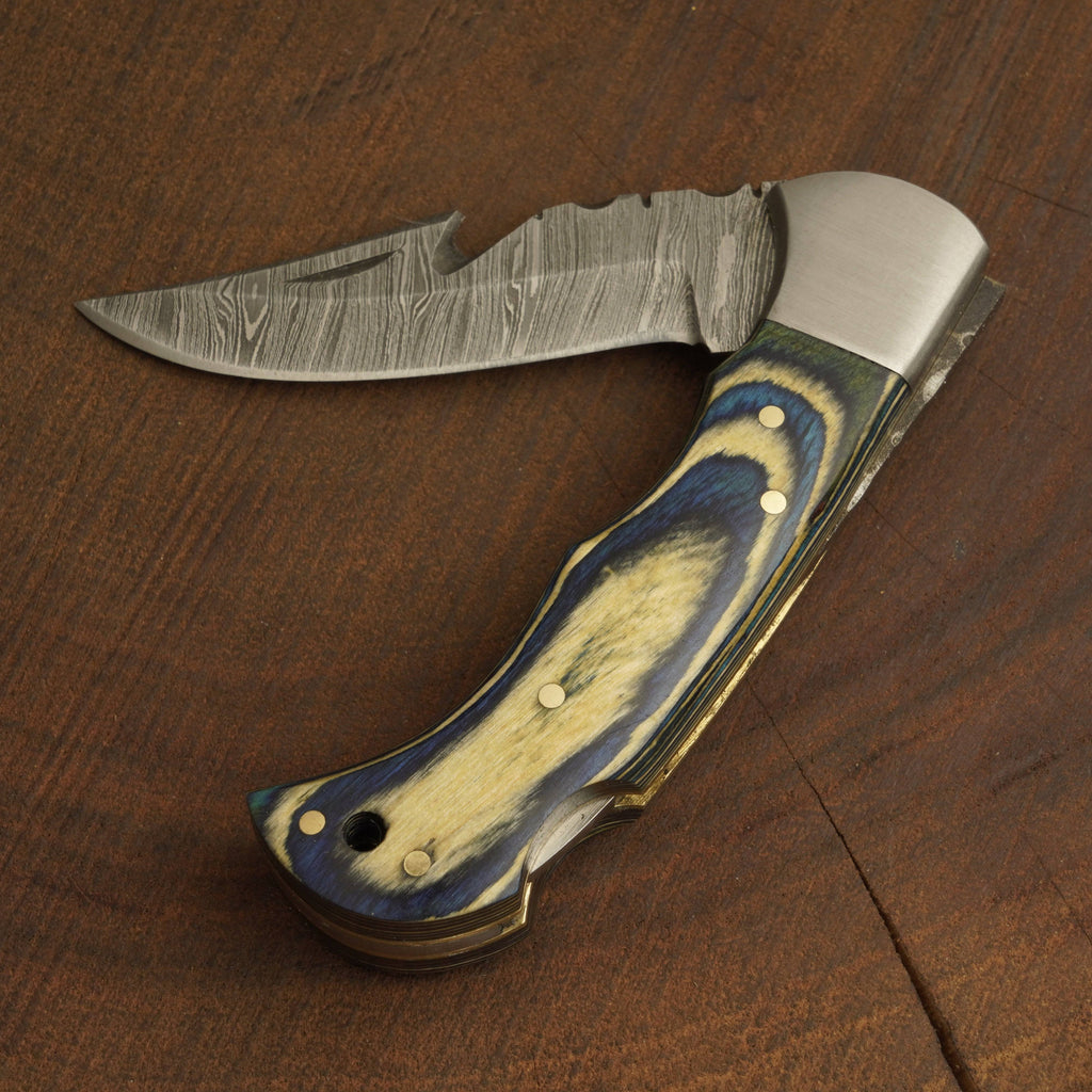 Handmade Damascus Gut Hook Pocket Knife – Camping Folding Blade w/ PakkaWood Handle