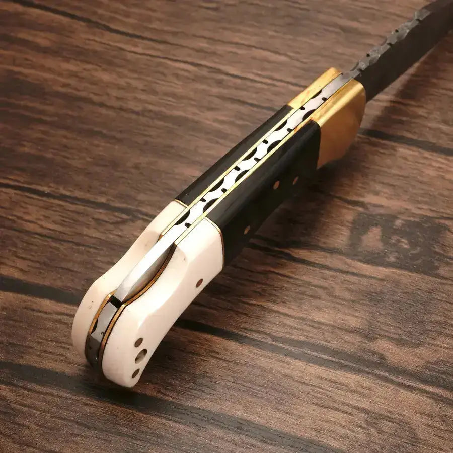 Handmade Damascus Steel Hunting Pocket Knife - Camping Folding Blade With Brass Bolster - Hunt Craft Knives